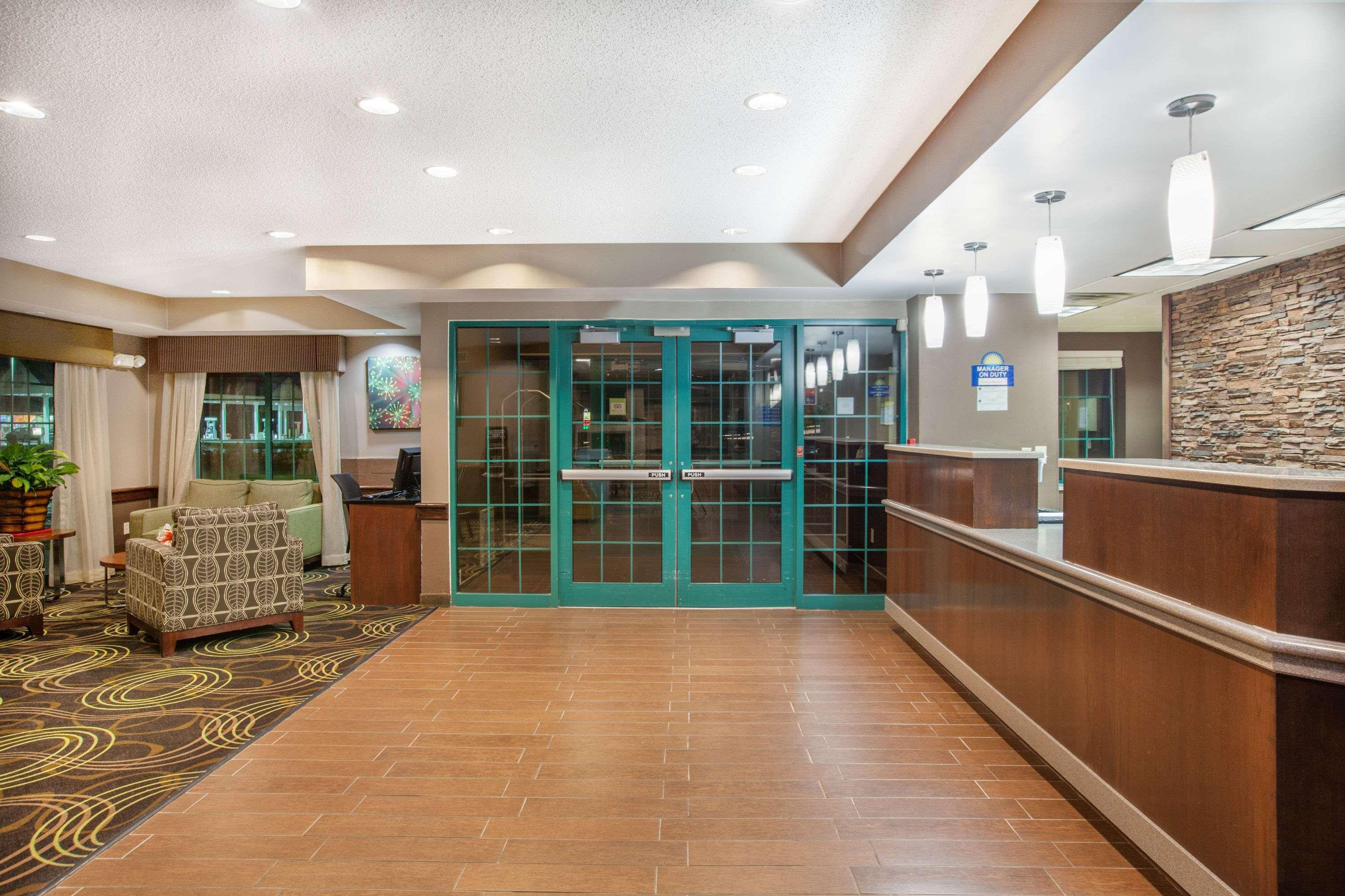 Days Inn By Wyndham Brewerton/ Syracuse Near Oneida Lake Luaran gambar